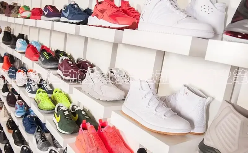 b体育旧版手机版百度众测柠檬绿运动鞋：时尚运动的点睛之笔